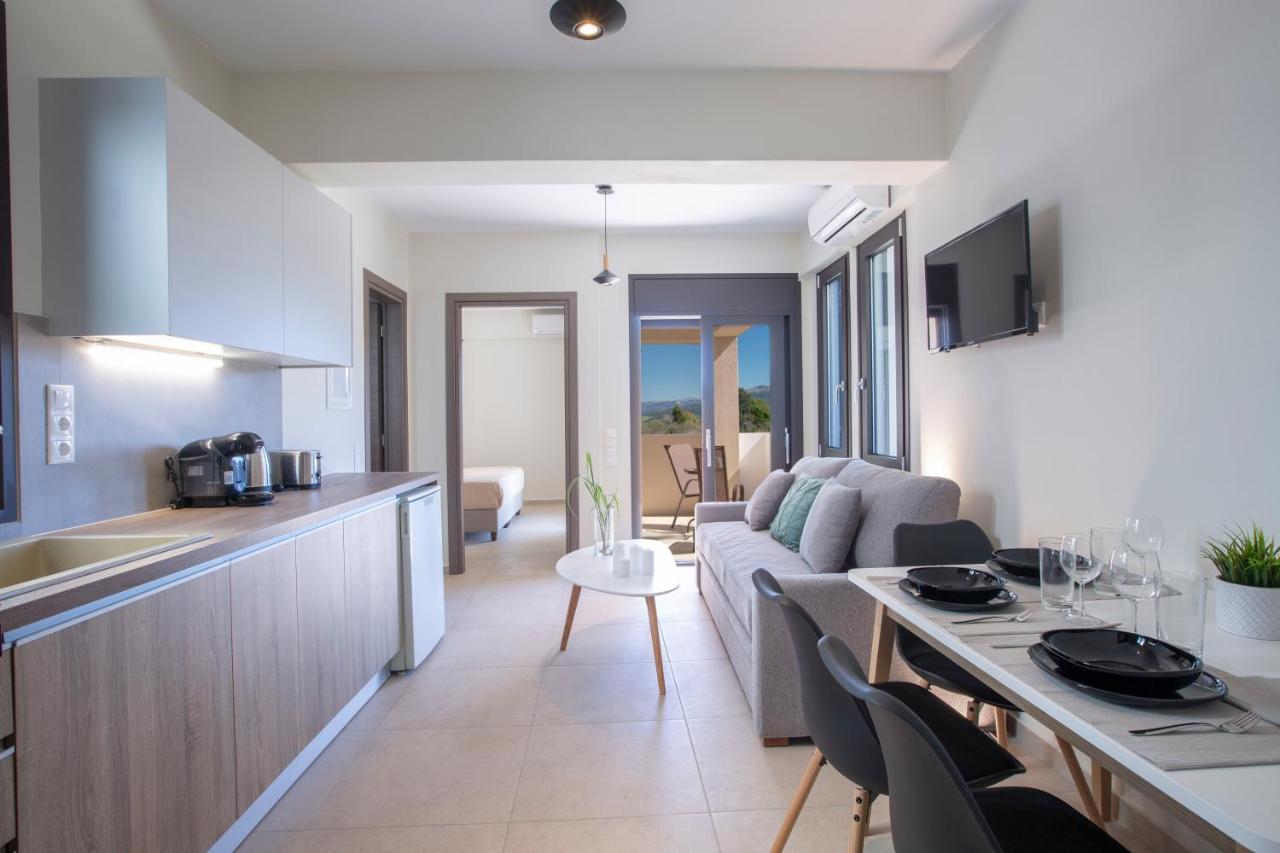 Amelie'S Luxe Apartments Kalligoni Eksteriør billede