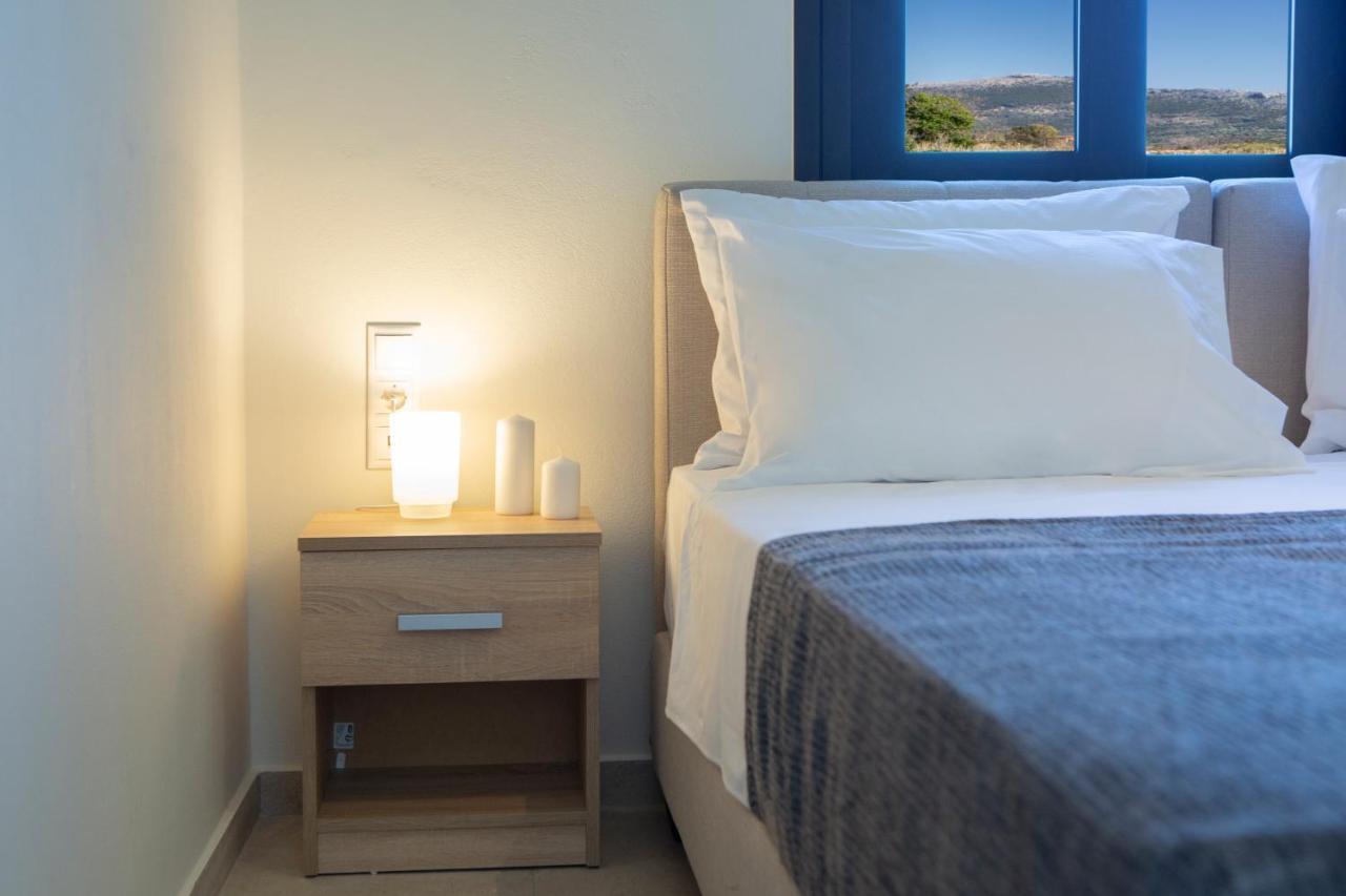 Amelie'S Luxe Apartments Kalligoni Eksteriør billede